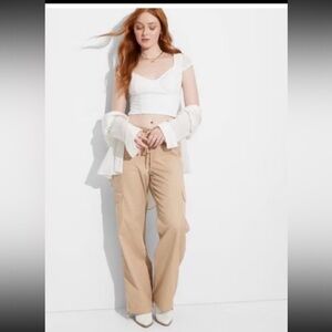 Wild Fable Light Brown Cargo Pants size small.
